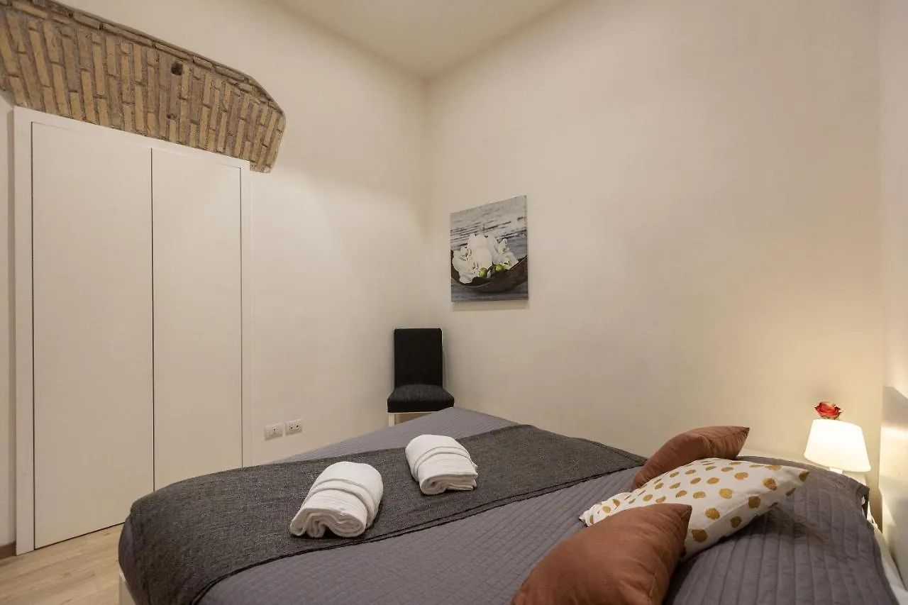 Apartment Sant'Angelo-Rental In Rome