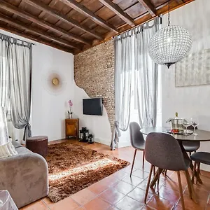 Campo Dei Fiori Royal Orchid Apartment