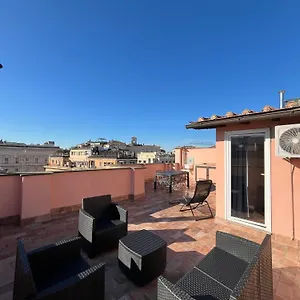 Quirinale View 52 Apartment